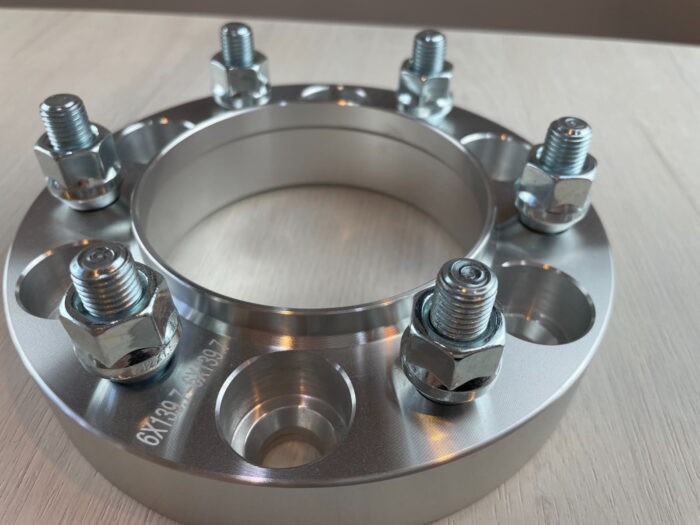 OFM114 Wheel Spacers Flanges 30mm 6x139.7 M12x1.5mm CB 106.1 with Centering Ring - Image 3